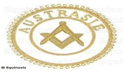 Badge / Macaron GLNF – Grande tenue provinciale – Assistant Grand Maître – Austrasie – Brodé main