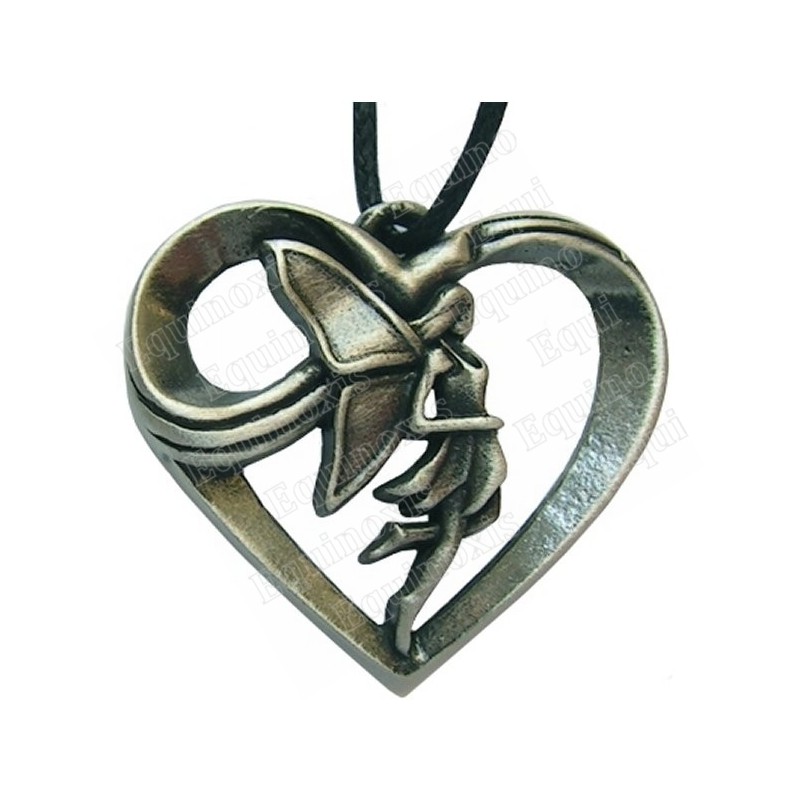 Pendentif fée – Fée dans coeur