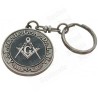 Porte-clefs maçonnique – A:.L:.G:.D:.G:.A:.D:.L:.U:. – Argent patiné