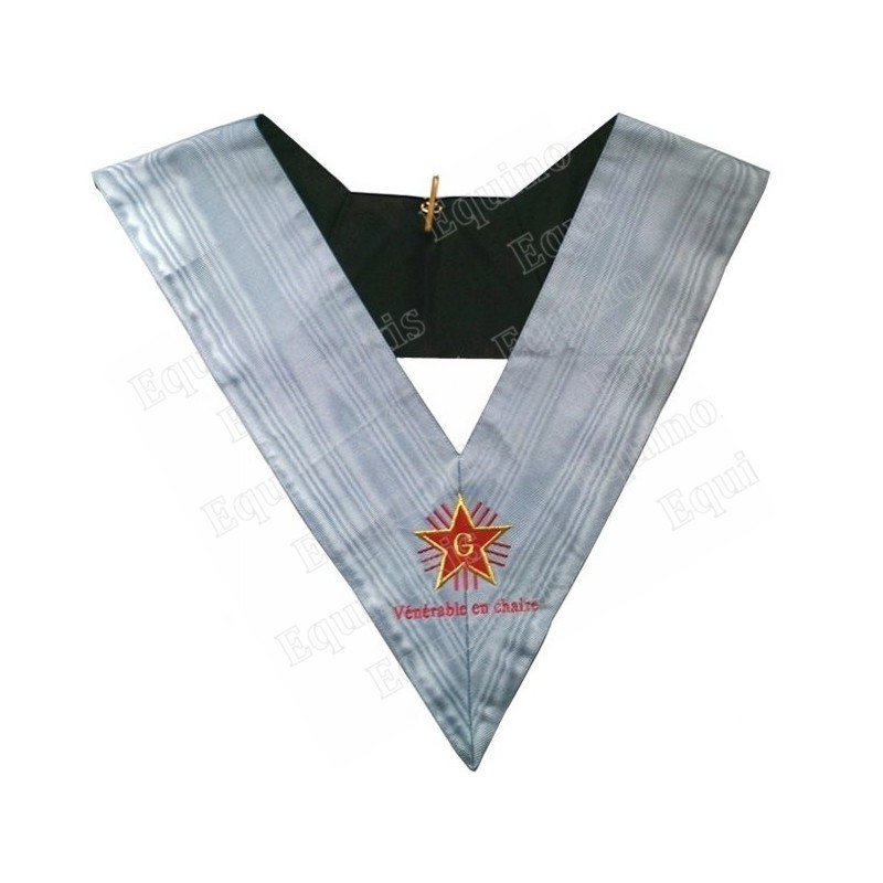 Sautoir maçonnique moiré – Rite Français Traditionnel – Vénérable en chaire avec inscription – Dos deuil – Brodé machine