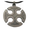 Pendentif médiéval – Croix de Fanjeaux – Argent patiné