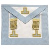 Tablier maçonnique en cuir – RER – Vénérable Maître – 3 taus + penderilles – 30 cm x 35 cm