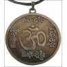 Pendentif Feng-Shui – Om Mani Padme Hung – Bronze antique – Vente grossiste